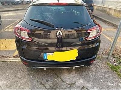 Usata Renault Mégane GrandTour 110 CV (80 kW) 2014 Marrone Station wagon