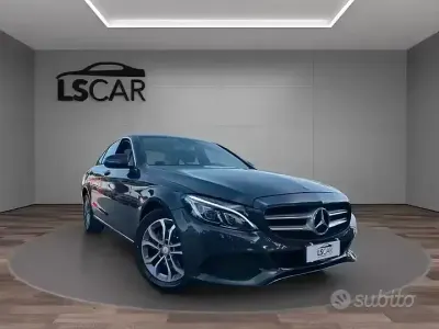 Usata Mercedes C220 170 CV (125 kW) 2015 Grigio Berlina