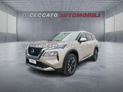 Nuova Nissan X-Trail Tekna 163 CV (119 kW) 2026 Beige SUV