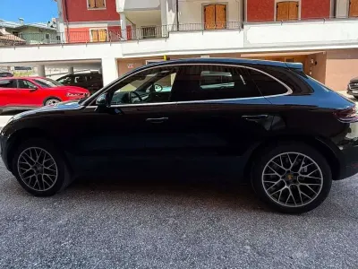 Usata Porsche Macan 250 CV (183 kW) 2017 Nero SUV