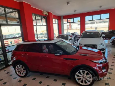 Usata Land Rover Range Rover evoque Prestige 190 CV (139 kW) 2012 Rosso SUV