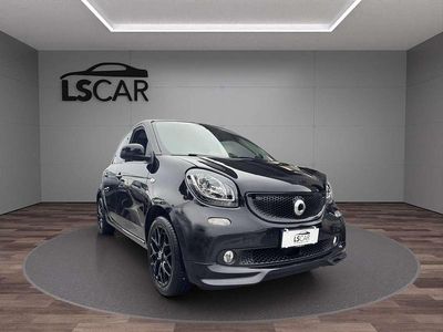Usata Smart ForFour Superpassion 71 CV (52 kW) 2019 Nero Utilitaria