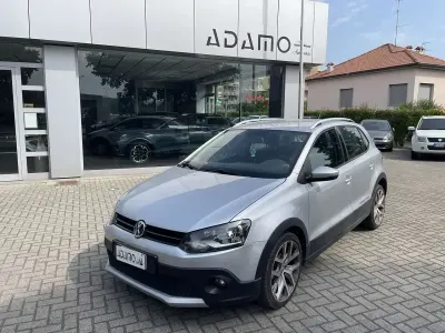 Usata VW Polo Cross 90 CV (66 kW) 2017 Argento Utilitaria