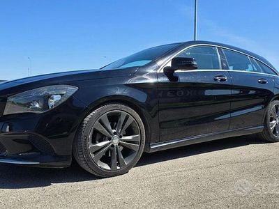 Usata Mercedes CLA200 136 CV (100 kW) 2016 Nero Station wagon