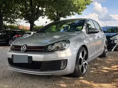 Usata VW Golf VI GTI 210 CV (154 kW) 2010 Grigio Utilitaria