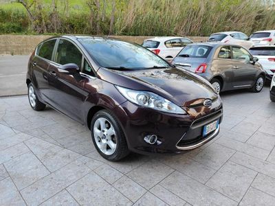 usata Ford Fiesta 1.4 5 porte Bz.- GPL Titanium