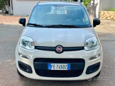 Usata Fiat Panda Lounge 69 CV (50 kW) 2016 Beige Utilitaria