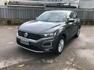 Usata VW T-Roc Business 150 CV (110 kW) 2020 Antracite SUV