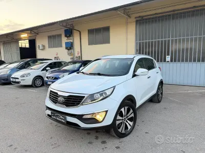Second-hand Kia Sportage 116 CP (85 kW) 2014 Alb SUV