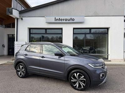 Smokey grey Usata 2022 VW T-Cross Style SUV | 17.900 € (Buon prezzo)