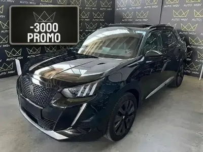 Usata Peugeot e-2008 GTi 100 kW (136 CV) 2023 Nero SUV