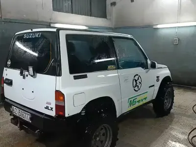 Usata Suzuki Vitara 1990 Bianco Utilitaria