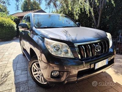 Usata Toyota Land Cruiser Executive 190 CV (139 kW) 2012 Grigio SUV