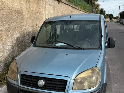 Usata Fiat Doblò 103 CV (75 kW) 2005 Monovolume
