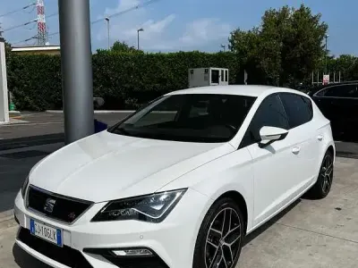 Usata Seat Leon FR 131 CV (96 kW) 2020 Bianco Berlina