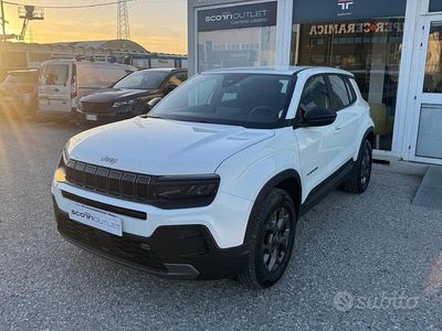 Usata Jeep Avenger Longitude 101 CV (74 kW) 2023 Bianco SUV