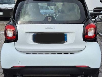 Bianco Usata 2015 Smart ForTwo Coupé Coupé | 15.500 €