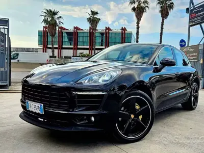 Usata Porsche Macan 258 CV (189 kW) 2016 Blu/azzurro SUV