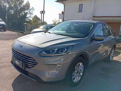 Usata Ford Kuga Business Edition 120 CV (88 kW) 2021 Grigio SUV