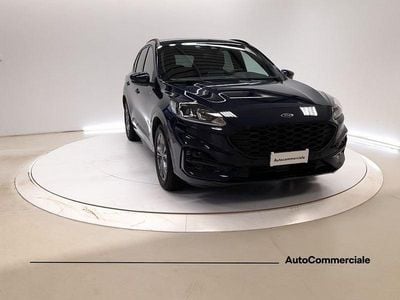 Usata Ford Kuga ST-Line 190 CV (139 kW) 2023 Blu SUV