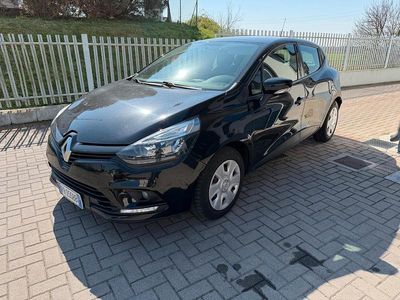 Usata Renault Clio IV Zen 90 CV (66 kW) 2018 Nero Berlina