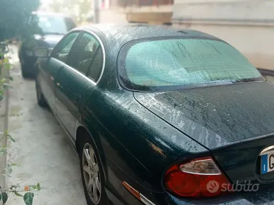 Usata Jaguar S-Type 200 CV (147 kW) 2003 Verde Berlina