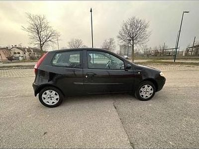 Usata Fiat Punto 80 CV (58 kW) 2006 Utilitaria