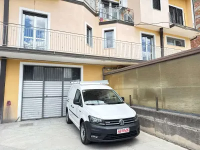 Begagnad VW Caddy 122 HK (89 kW) 2019 Vit Minibuss