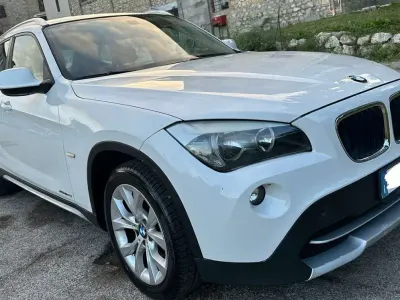 Usata BMW X1 143 CV (105 kW) 2010 Bianco SUV