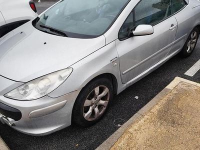 Usata Peugeot 307 CC 114 CV (83 kW) 2006 Grigio Cabrio