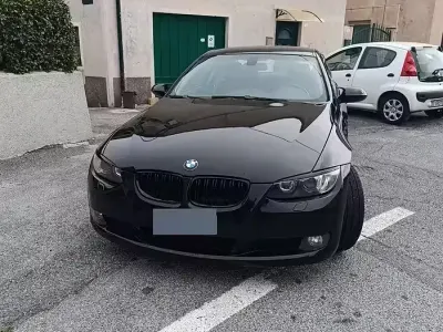 Begagnad BMW 320 Efficient Dynamics 177 HK (130 kW) 2007 Svart Sportkupé