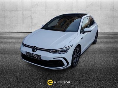 Usata VW Golf VIII R-line 150 CV (110 kW) 2022 Bianco pastello Berlina