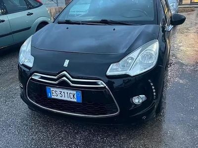 Gebraucht DS Automobiles DS3 95 PS (69 kW) 2012 Schwarz Kleinwagen