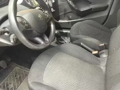 Usata Peugeot 208