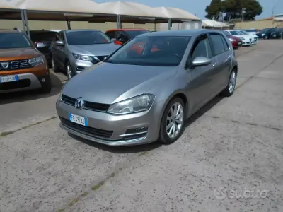 Używany VW Golf VII Executive 110 KM (80 kW) 2016 Szary Sedan/Limuzyna
