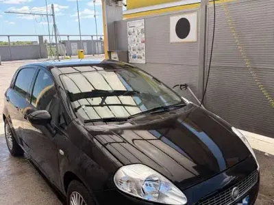 Usata Fiat Grande Punto 65 CV (47 kW) 2009 Utilitaria