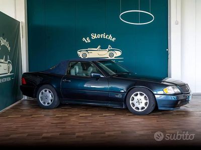 Usata Mercedes SL300 231 CV (169 kW) 1991 Blu Cabrio