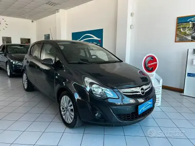 Usata Opel Corsa 85 CV (62 kW) 2015 Grigio Utilitaria