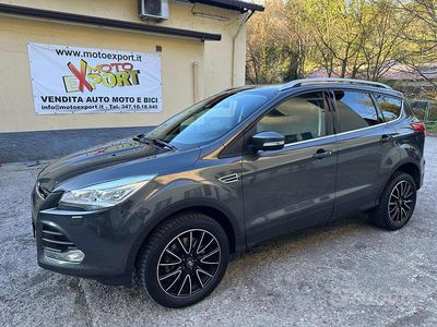 Usata Ford Kuga Titanium 150 CV (110 kW) 2015 Grigio SUV