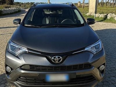 Usata Toyota RAV4 Business Edition 143 CV (105 kW) 2017 Station wagon