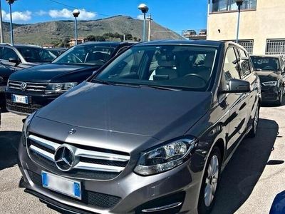 usata Mercedes B180 1.5 cdi 110 cv 2017