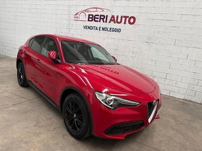 Usata Alfa Romeo Stelvio Business 160 CV (117 kW) 2019 Rosso SUV