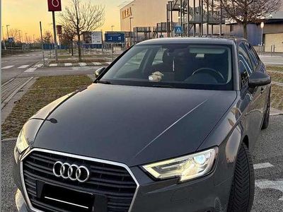 Usata Audi A3 Ambiente 110 CV (80 kW) 2017 Grigio Berlina