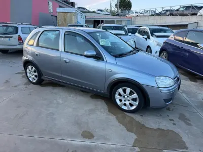 Usata Opel Corsa Club 69 CV (50 kW) 2006 Grigio Utilitaria