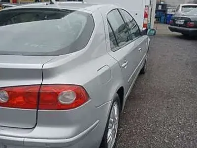 Usata Renault Laguna II Initiale 150 CV (110 kW) 2006 Berlina