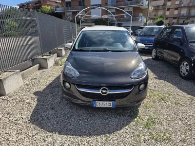 Usata Opel Adam Slam 87 CV (63 kW) 2015 Utilitaria