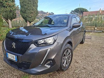 Usata Peugeot 2008 Active 110 CV (80 kW) 2021 Nero SUV