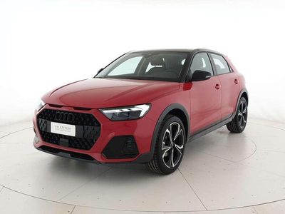 Rosso progressivo metallizzato Nuova 2025 Audi A1 Ambiente Berlina | 29.600 € (Buon prezzo)