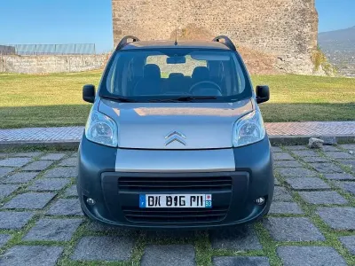 Usata Citroën Nemo Comfort 75 CV (55 kW) 2011 Giallo Monovolume