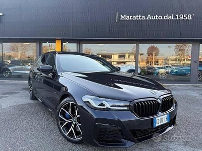 Usata BMW 530 M Sport 249 CV (183 kW) 2020 Blu Station wagon